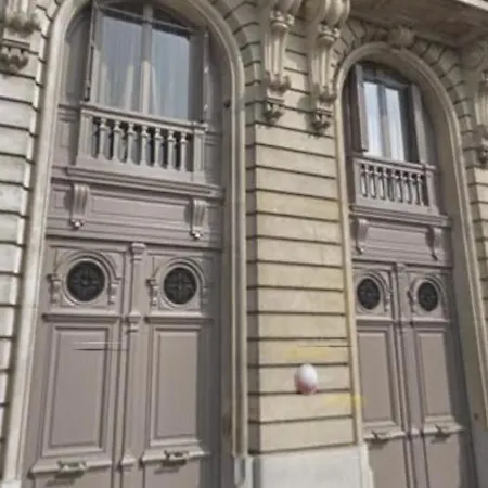Luxurious Flat 16 View Of Eiffel Tower Paris